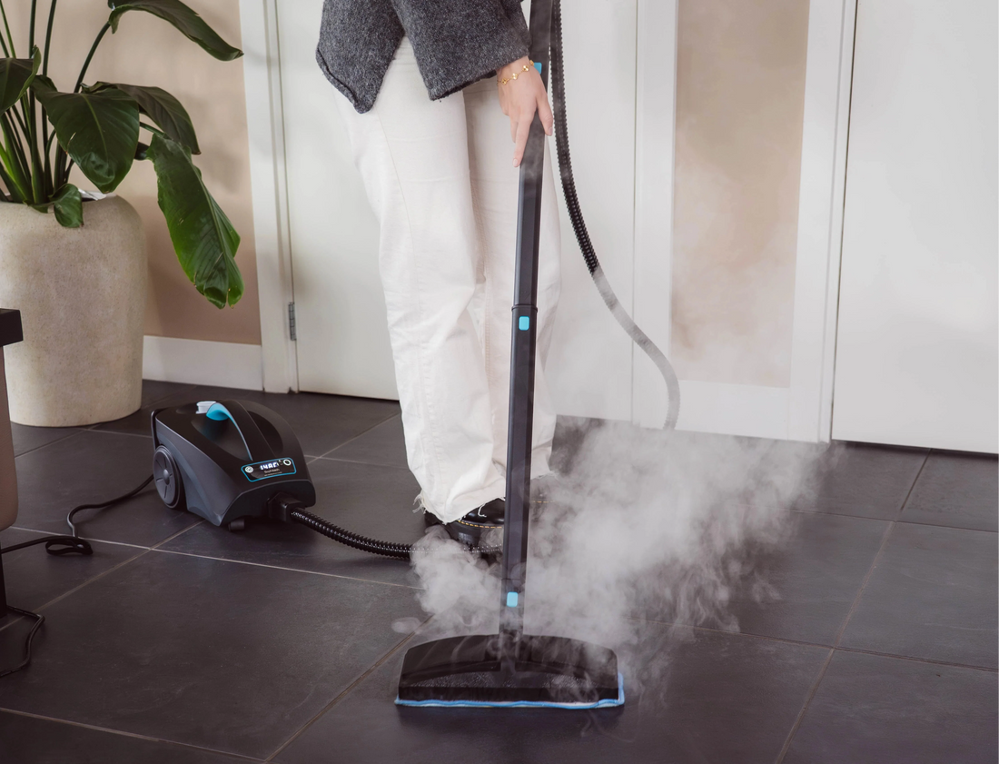 Is stoomreinigen veilig voor laminaat en houten vloeren?
