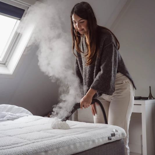 Waarom schoonmaken met alleen water vaak beter werkt dan je denkt