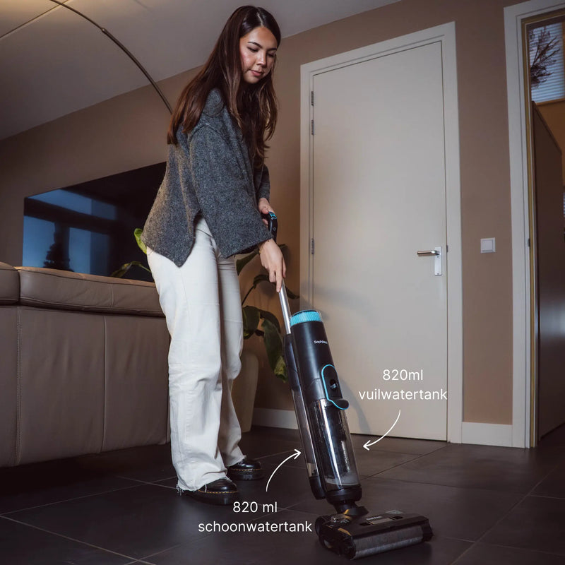 Gescheiden schoonwater- en vuilwatertank van 820 ml op de DualClean Pro